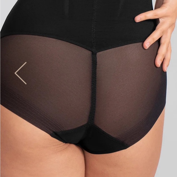 Black Shapewear Bodysuit with Sheer Panels and Structured Cups - Picture 4 of 16